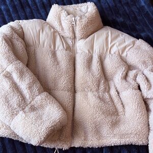H&M Cream puffer jacket